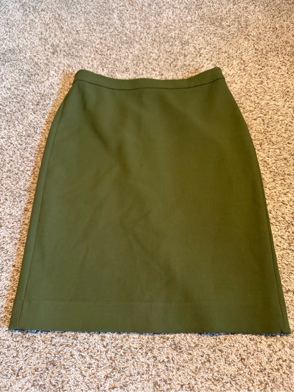 J. Crew No. 2 Classic Olive Green Pencil Skirt Four Season Stretch- 4